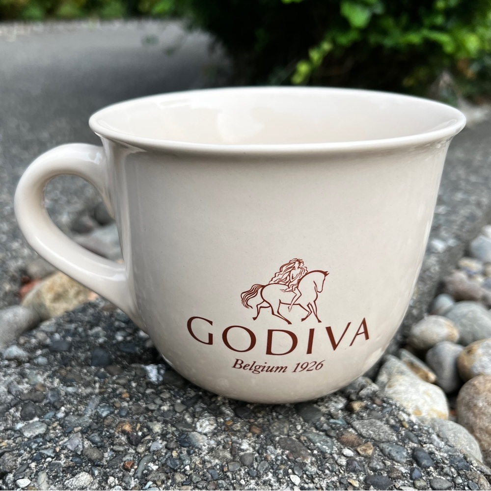 Godiva Chocolate Vtg Cream Color Jumbo Ceramic Coffee Mug Soup Bowl 5”